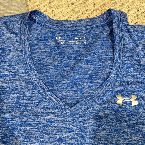 Reebok & Under Armour Women’s Athletic Dri-Fit Shirts Size Small and Medium - Picture 7 of 7